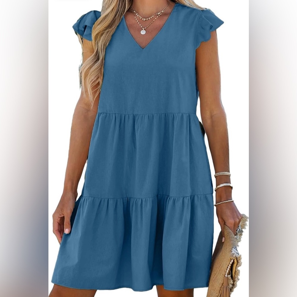 Blue cuff sleeve dress